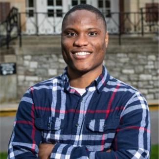 headshot of kehinde fagbohungbe